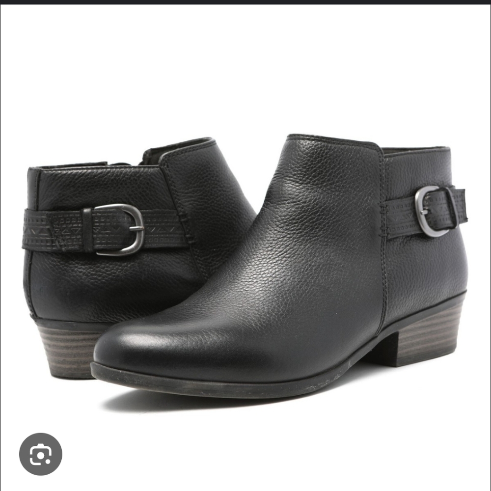 Clark's Addiy Kara Style Leather Booties Size 6